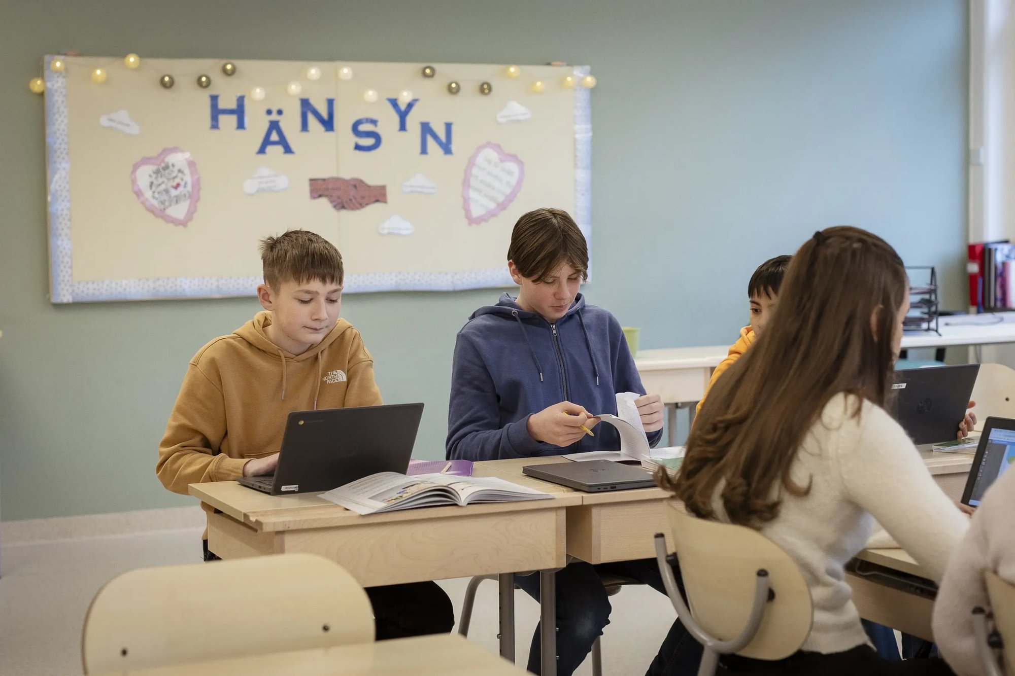 Metod efter situation - en mix av analoga och digitala läromedel