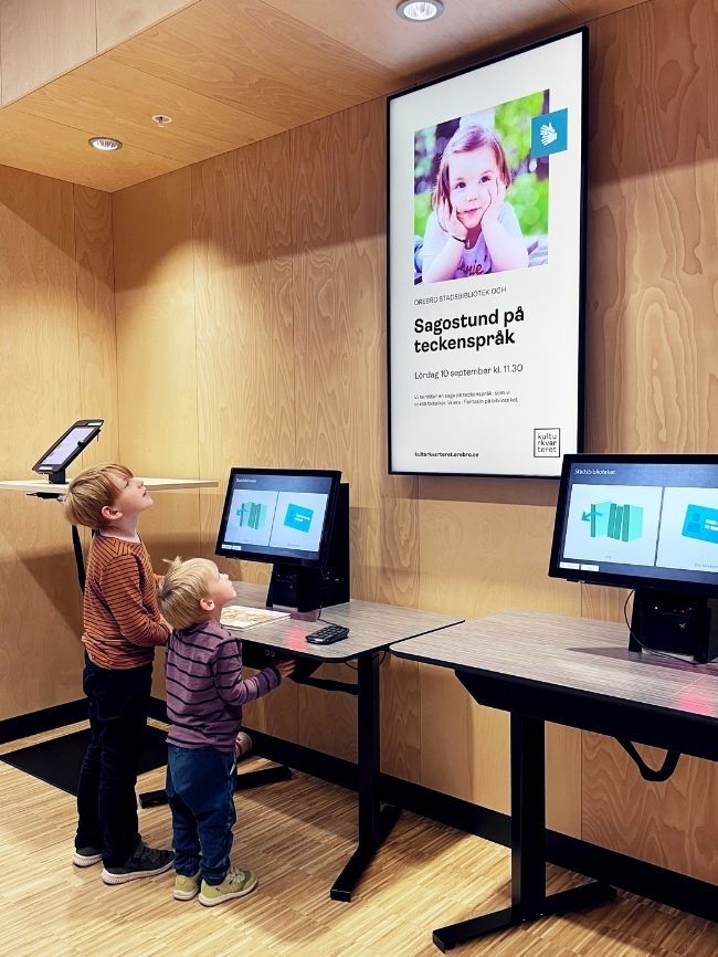 AVS customer case digital-signage